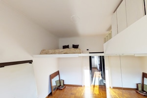 listings.show.sections.photos.alt