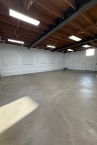 listings.show.sections.photos.alt