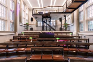 listings.show.sections.photos.alt