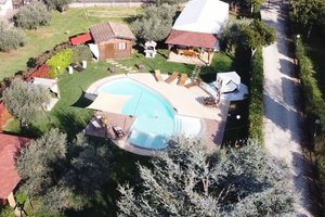 listings.show.sections.photos.alt