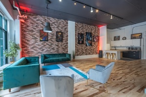 listings.show.sections.photos.alt