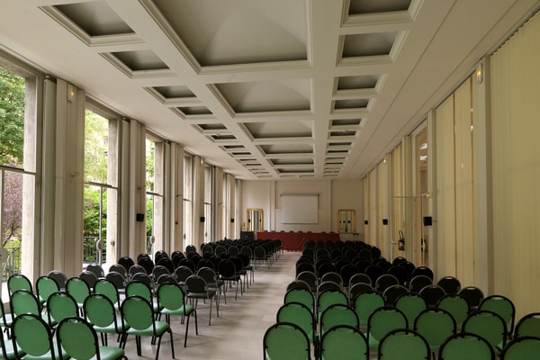 Halls, salons et salle de conférence d'esprit paquebot, Paris 16e