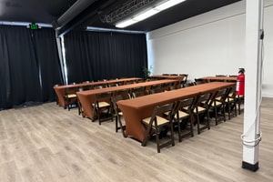 listings.show.sections.photos.alt