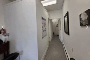 listings.show.sections.photos.alt