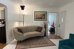 listings.show.sections.photos.alt