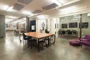 listings.show.sections.photos.alt