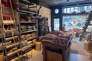 listings.show.sections.photos.alt