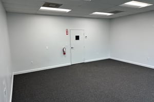 listings.show.sections.photos.alt