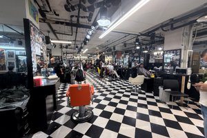 listings.show.sections.photos.alt