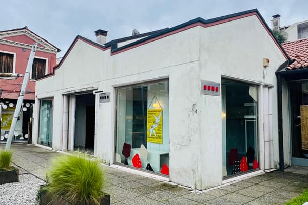 Spazio Pop-Up di 75 m² in Calle Corte Legrenzi