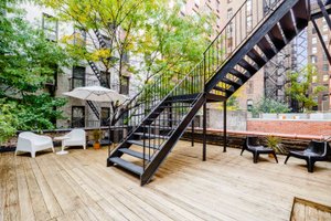 listings.show.sections.photos.alt