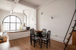 listings.show.sections.photos.alt