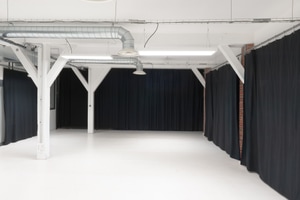 listings.show.sections.photos.alt