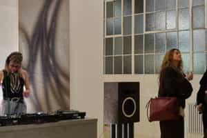 listings.show.sections.photos.alt