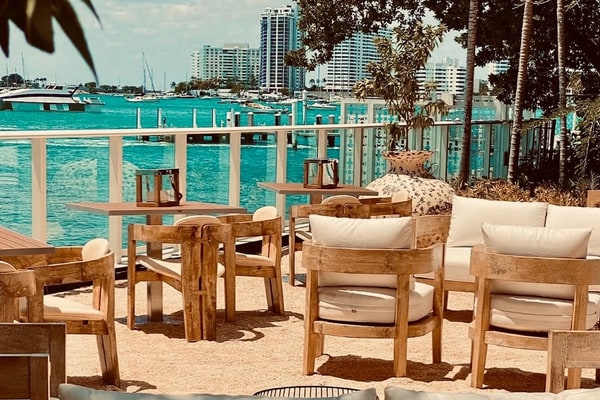 10,000 sq ft Waterfront Venue w/ Private Dock, Fire Pit & Sunset Views