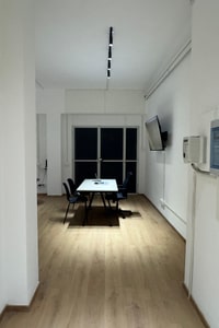 listings.show.sections.photos.alt