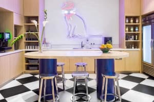 listings.show.sections.photos.alt