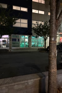 listings.show.sections.photos.alt