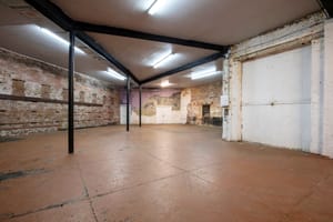 listings.show.sections.photos.alt