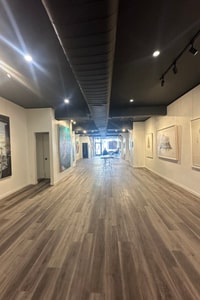 listings.show.sections.photos.alt