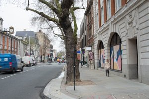 listings.show.sections.photos.alt