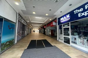 listings.show.sections.photos.alt