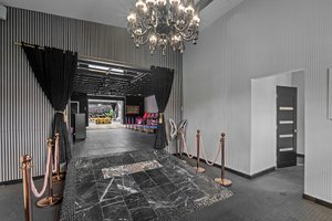 listings.show.sections.photos.alt