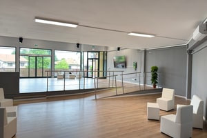 listings.show.sections.photos.alt