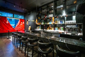 listings.show.sections.photos.alt