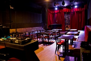 listings.show.sections.photos.alt