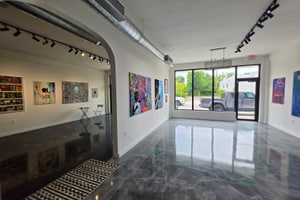 listings.show.sections.photos.alt