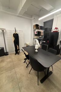 listings.show.sections.photos.alt