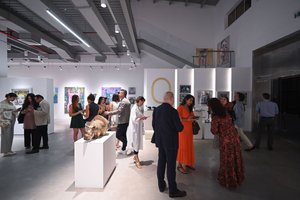 listings.show.sections.photos.alt