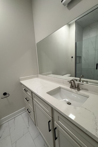 listings.show.sections.photos.alt