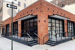 listings.show.sections.photos.alt