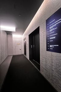 listings.show.sections.photos.alt