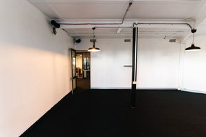 listings.show.sections.photos.alt