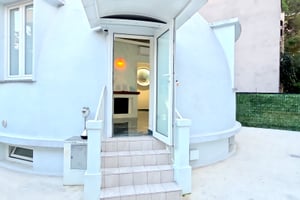 listings.show.sections.photos.alt