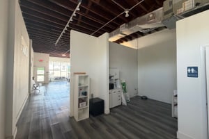 listings.show.sections.photos.alt