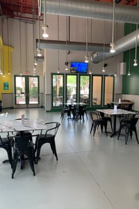 listings.show.sections.photos.alt