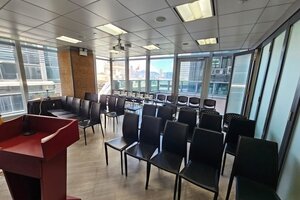 listings.show.sections.photos.alt