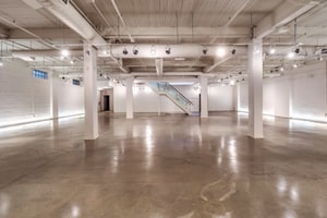 listings.show.sections.photos.alt