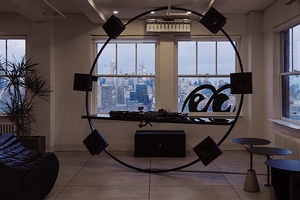 listings.show.sections.photos.alt