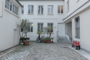 listings.show.sections.photos.alt